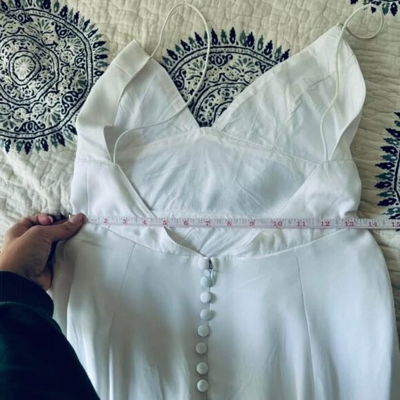 Wedding Dress - Picture 5 of 8